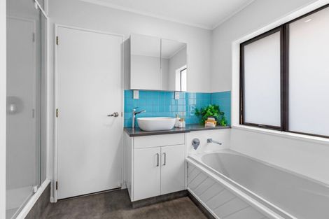 Photo of property in 79 Domain Road, Papamoa Beach, Papamoa, 3118