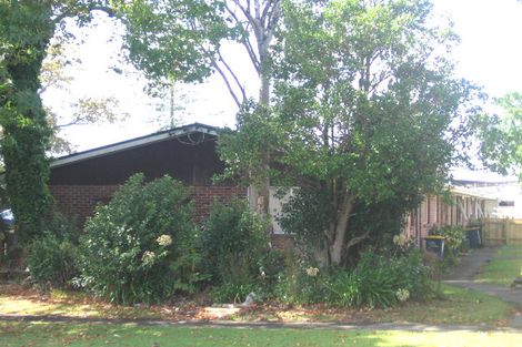 Photo of property in 2/1 Pine Street, New Lynn, Auckland, 0600