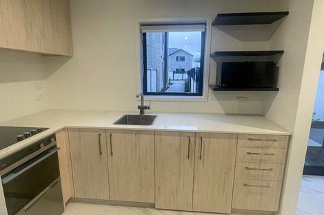 Photo of property in 4/4 Taramea Place, Addington, Christchurch, 8024