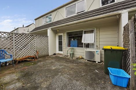 Photo of property in 5/264 Grounsell Crescent, Belmont, Lower Hutt, 5010