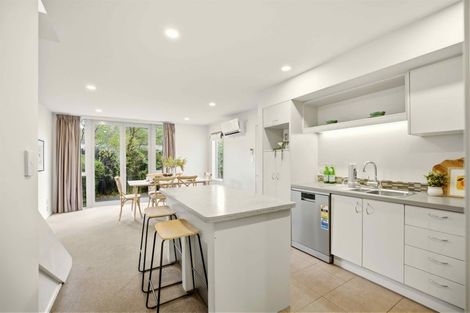 Photo of property in 90a Mandeville Street, Riccarton, Christchurch, 8011