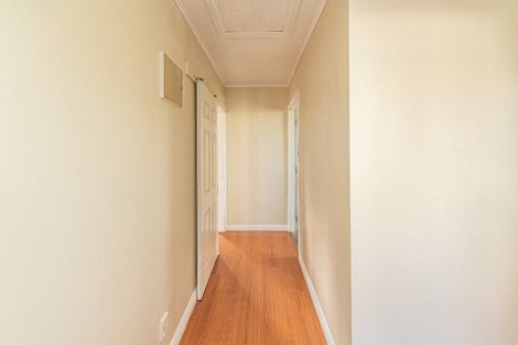 Photo of property in 27 Matipo Street, Castlecliff, Whanganui, 4501