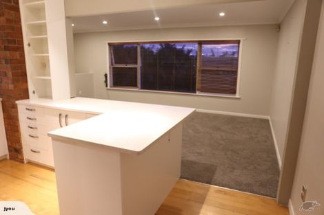 Photo of property in 3/16 Fowler Street, Northcote, Auckland, 0627