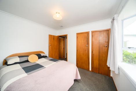 Photo of property in 32 Parkland Crescent, Terrace End, Palmerston North, 4410