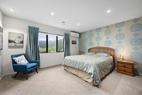 Photo of property in 72 Downing Street, Crofton Downs, Wellington, 6035