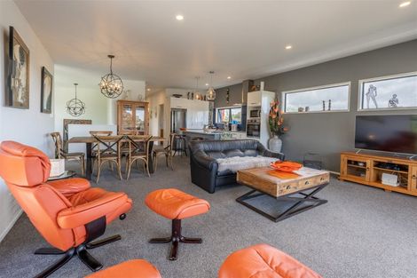 Photo of property in 33 Hihitahi Rise, Paihia, 0200