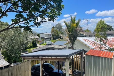 Photo of property in 6a Aldern Road, Massey, Auckland, 0614
