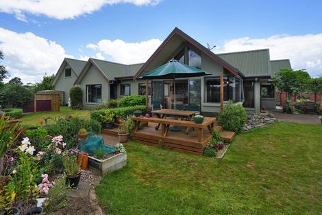 Photo of property in 225 Pencarrow Road, Tamahere, Hamilton, 3283