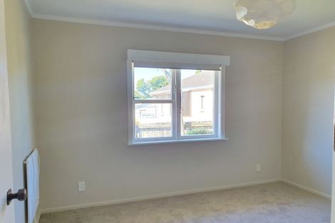 Photo of property in 3/191 Onewa Road, Birkenhead, Auckland, 0626