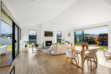 Photo of property in 29 Awa Toru Drive, Fairfield, Dunedin, 9018