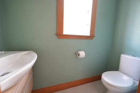 Photo of property in 6 Kent Street, Riverhead, 0820