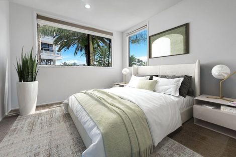 Photo of property in 2h/175 Hurstmere Road, Takapuna, Auckland, 0622