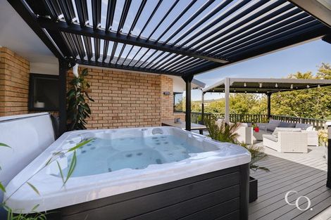 Photo of property in 47 Homestead Place, Welcome Bay, Tauranga, 3112