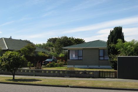 Photo of property in 4 Walcot Street, Bromley, Christchurch, 8062