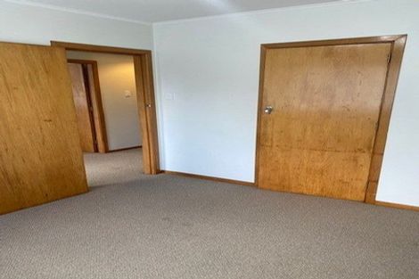 Photo of property in 18 Whakawhiti Street, Marfell, New Plymouth, 4310