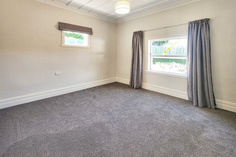 Photo of property in 1 Clyde Road, Bluff Hill, Napier, 4110