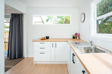 Photo of property in 1/6 Montreal Grove, Kingston, Wellington, 6021