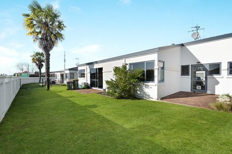 Photo of property in 14 Sudbury Court, Rototuna North, Hamilton, 3210