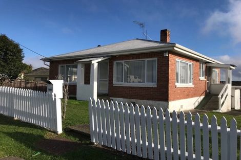 Photo of property in 4/87 Manuka Road, Bayview, Auckland, 0629