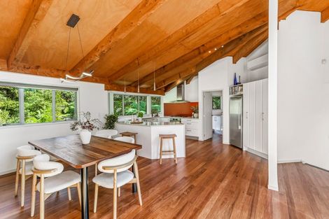 Photo of property in 99d Carter Road, Oratia, Auckland, 0604