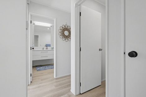 Photo of property in 3a Compton Place, Mount Maunganui, 3116