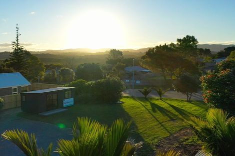 Photo of property in 10a Estuary Drive, Mangawhai Heads, Mangawhai, 0505