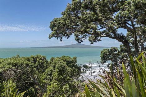 Photo of property in 1/21 Clifton Road, Hauraki, Auckland, 0622