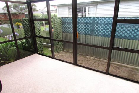 Photo of property in 2/19 Cowper Street, Greymouth, 7805