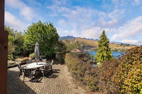 Photo of property in 23 Golden Terrace, Queenstown, 9300