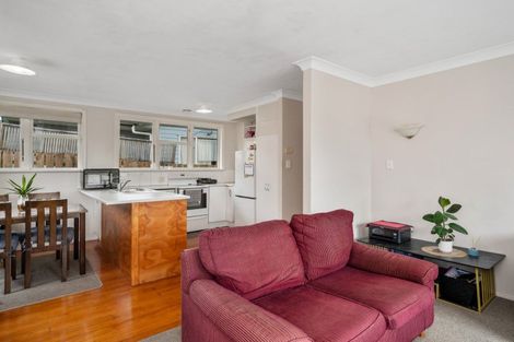 Photo of property in 33 Henderson Crescent, Parkvale, Tauranga, 3112