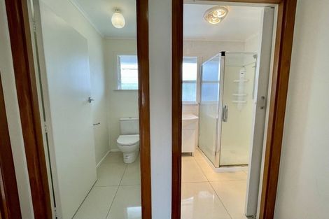 Photo of property in 1/5 Ti Rakau Drive, Pakuranga, Auckland, 2010