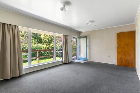 Photo of property in 3 Sturges Road, Henderson, Auckland, 0610