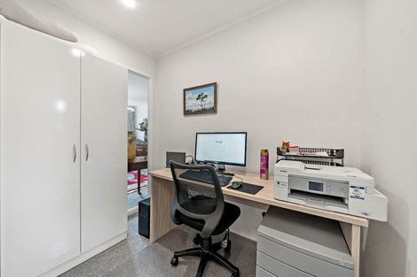 Photo of property in 2/5 The Terrace, Takapuna, Auckland, 0622