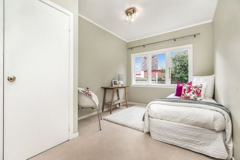 Photo of property in 73 Kowhai Road, Mairangi Bay, Auckland, 0630