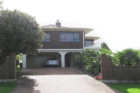 Photo of property in 4 Highlight Parade, Te Atatu South, Auckland, 0610