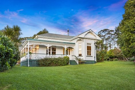 Photo of property in 20 Dye Access Road, Kaukapakapa, 0871