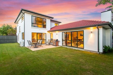 Photo of property in 10 Blarney Place, Casebrook, Christchurch, 8051
