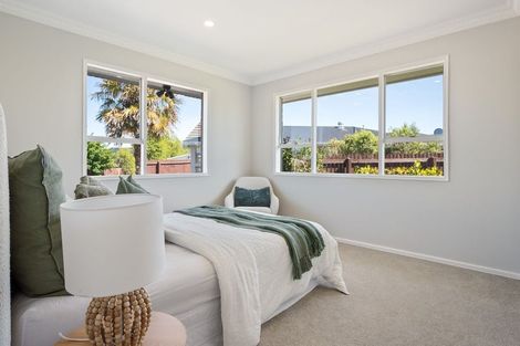 Photo of property in 447b Mairehau Road, Parklands, Christchurch, 8083