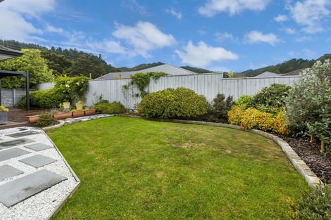 Photo of property in 94 Riverstone Drive, Riverstone Terraces, Upper Hutt, 5018