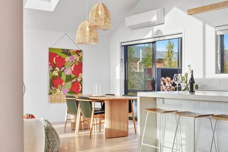 Photo of property in Luggate Park, 32 Cooper Crescent, Luggate, Wanaka, 9383