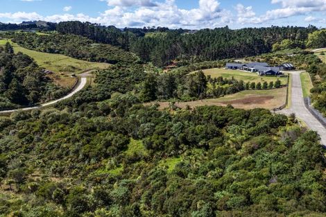 Photo of property in 294 Whitford Road, Whitford, 2576