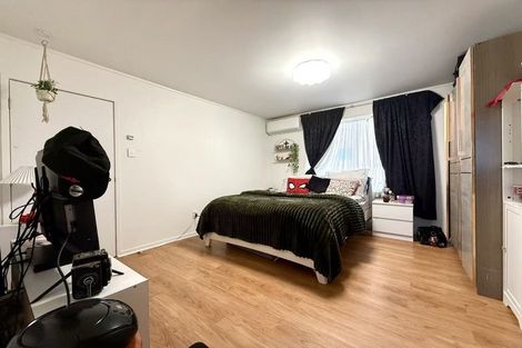 Photo of property in 38 Larissa Avenue, Henderson, Auckland, 0610