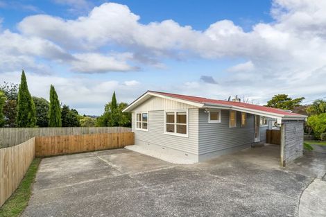 Photo of property in 45 Birkdale Road, Birkdale, Auckland, 0626