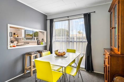 Photo of property in 2/27 Miro Street, Trentham, Upper Hutt, 5018