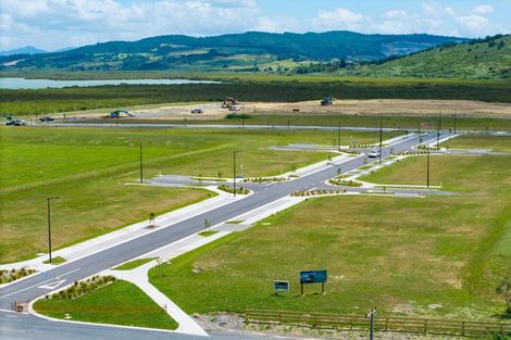 Photo of property in 1 Windward Avenue, Port Whangarei, 0110