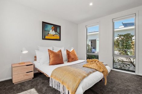 Photo of property in 468 Peninsula Road, Kelvin Heights, Queenstown, 9300