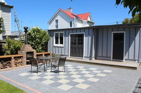 Photo of property in 1 Alfred Street, Caversham, Dunedin, 9012