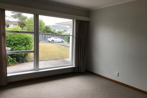 Photo of property in 54 Chippendale Crescent, Birkdale, Auckland, 0626