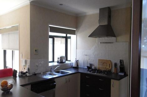 Photo of property in 54 Redcastle Drive, East Tamaki, Auckland, 2013