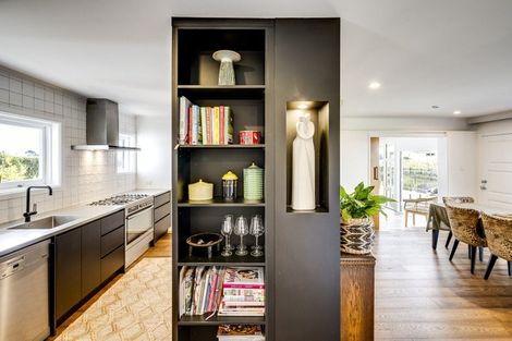 Photo of property in 72 Reynolds Road, Havelock North, 4130